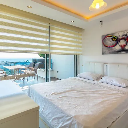 Splendid Home With Shared Pools And View Near Beach And City Center In Alanya Apartment *
